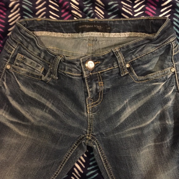Twentyone black by rue21 size 3/4 - Picture 3 of 6